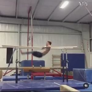 Meet your Posher, Joel